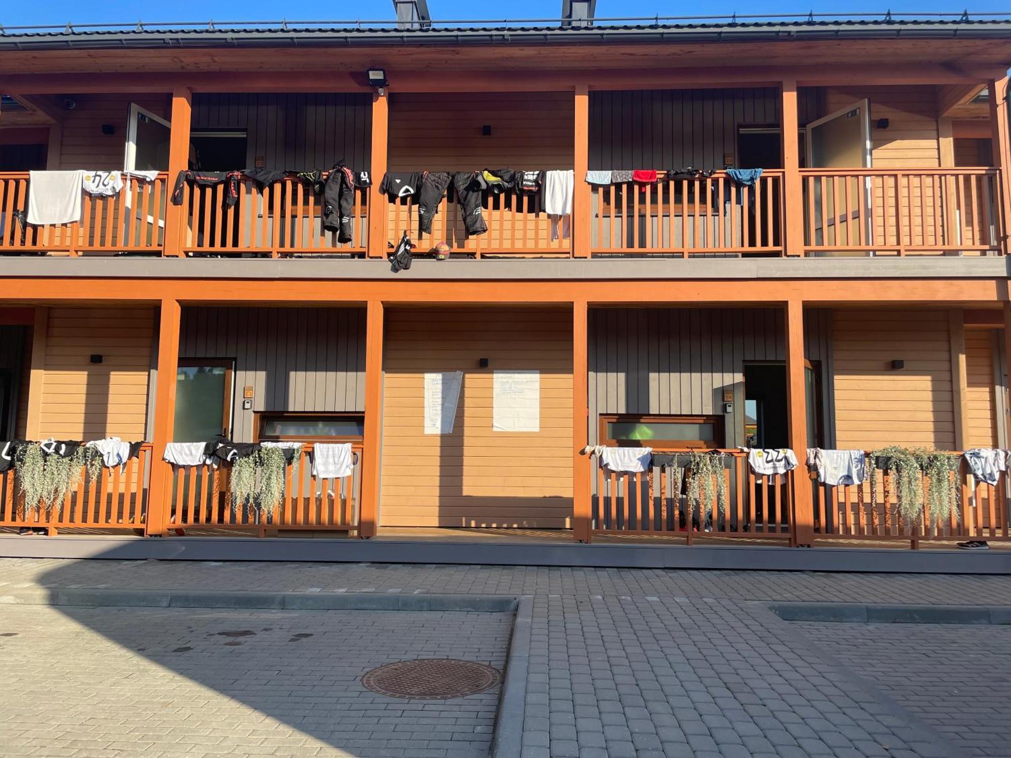 Bestes Apartamenti Koceni Kültér fotó